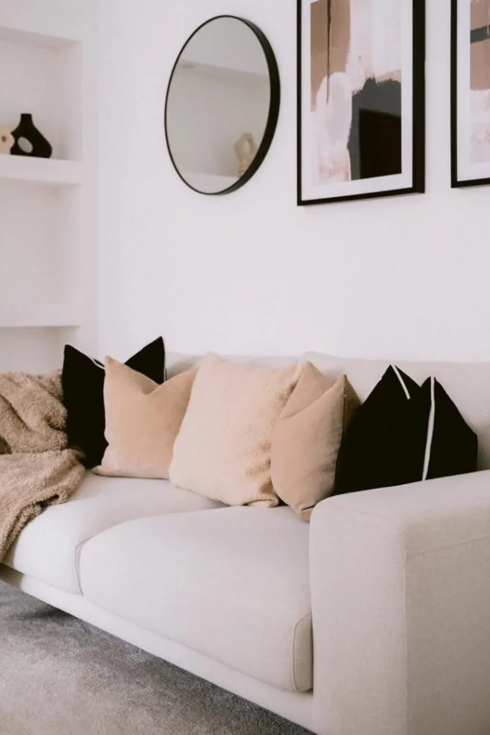 10 Black and Beige Living Room Ideas for a Chic and Timeless Space