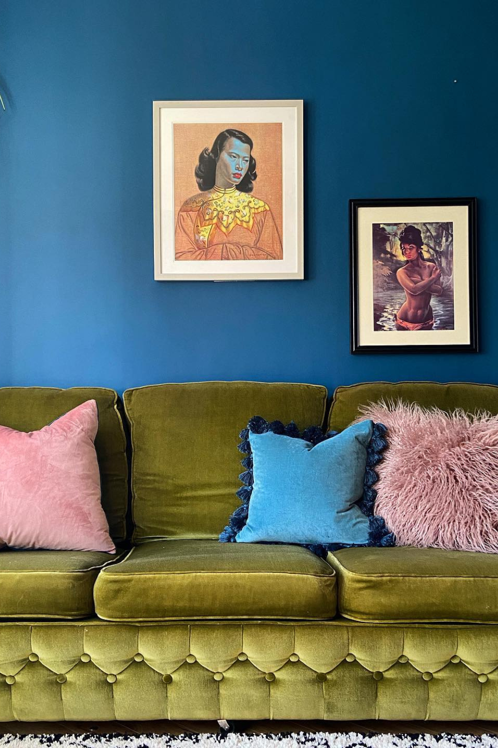 10 Uplifting Blue and Green Living Room Ideas to Inspire Your Next Makeover