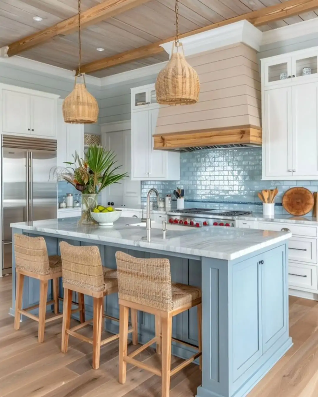 Coastal Kitchen Ideas: 20 Breezy Designs to Bring the Beach Home