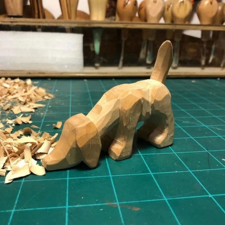 easy dog woodcarving ideas